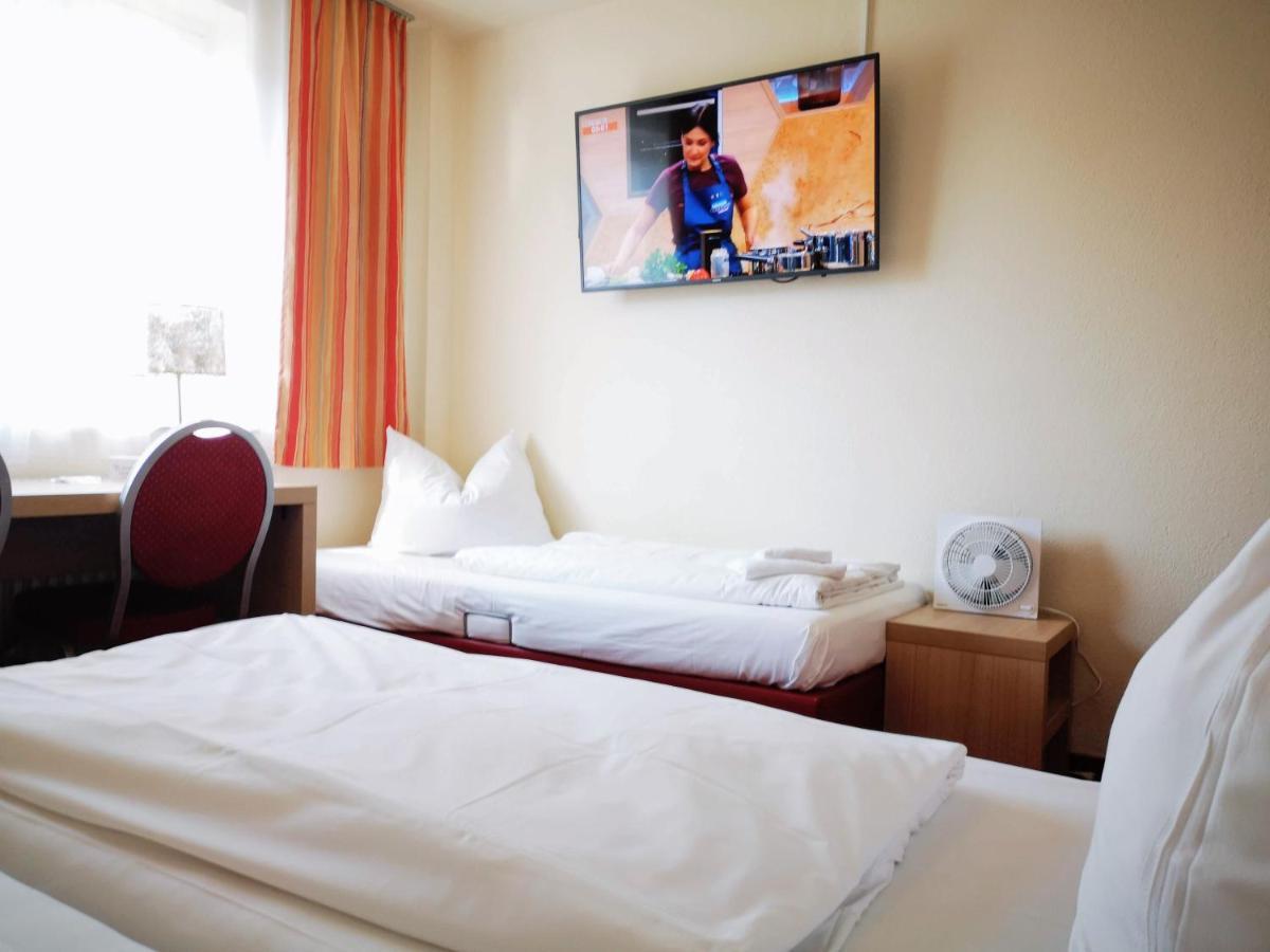 Hotel Scholz โคเบลนซ์ ภายนอก รูปภาพ