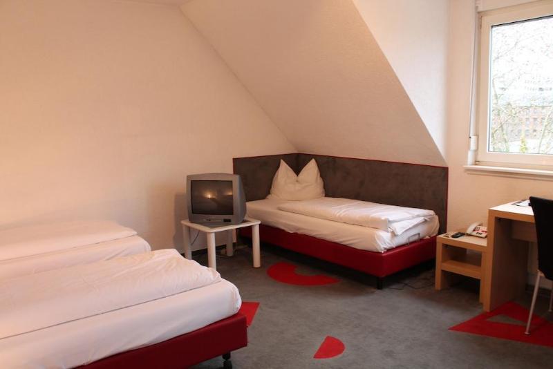 Hotel Scholz โคเบลนซ์ ภายนอก รูปภาพ